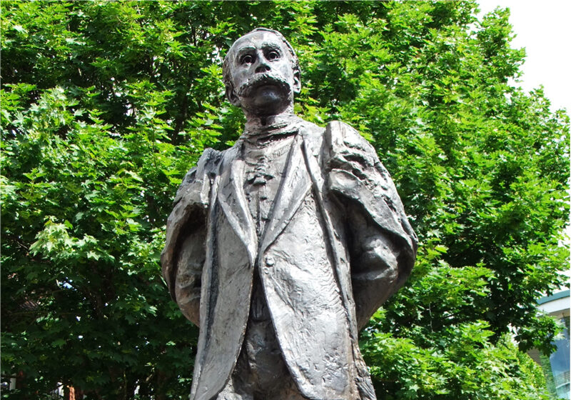 Elgar Statue, Worcester